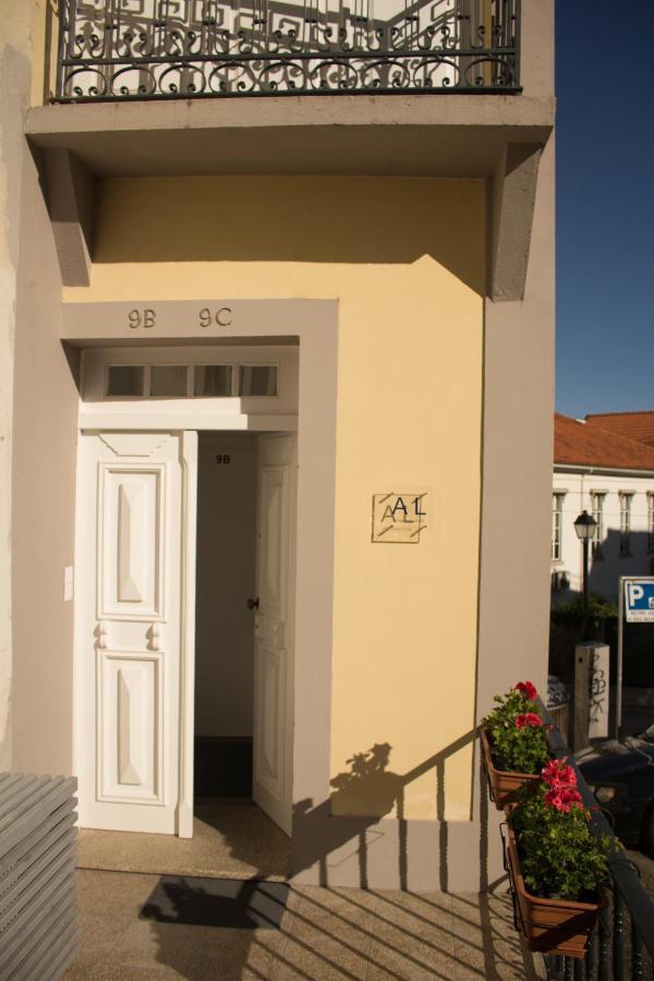 Escadinhas Da Se Apartment วีเซว ภายนอก รูปภาพ
