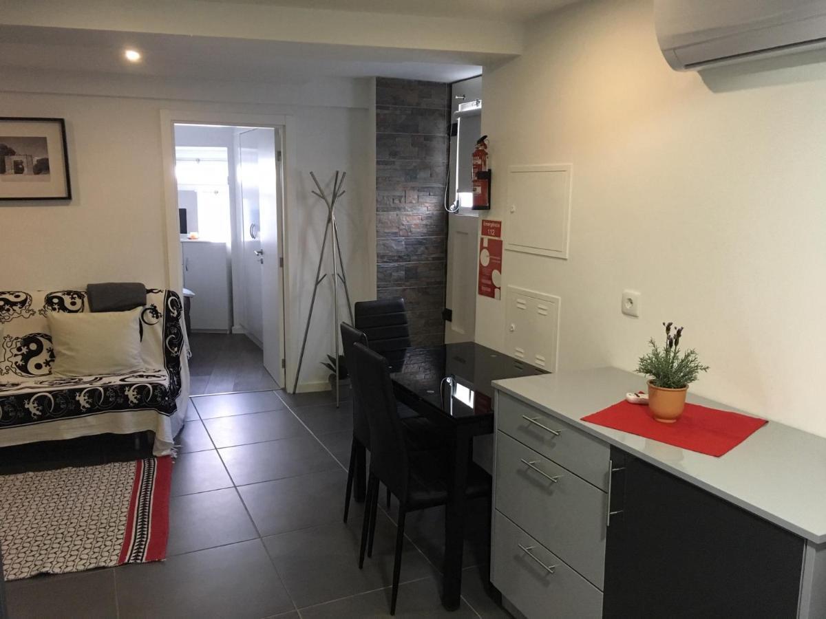 Escadinhas Da Se Apartment วีเซว ภายนอก รูปภาพ