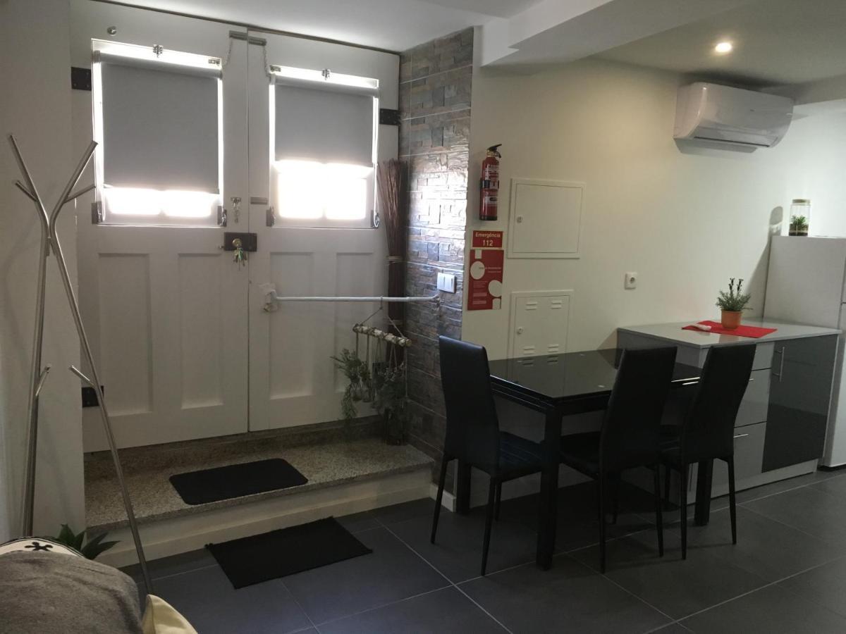 Escadinhas Da Se Apartment วีเซว ภายนอก รูปภาพ